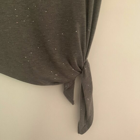 ⭐️JUICY COUTURE Knot T-Shirt - Medium - Picture 9 of 12